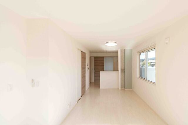 居室・リビング　１０３・ＬＤＫ