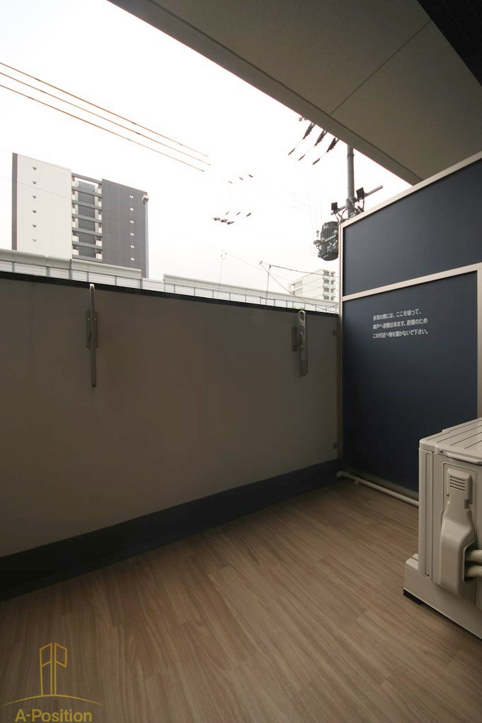 バルコニー　プレサンス難波マジョリティ