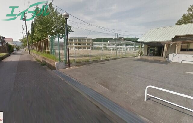 小学校　鳥羽市立安楽島小学校（小学校）まで2040m