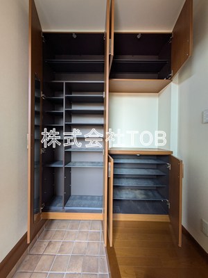 その他設備　シューズボックス