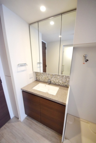 洗面設備　※別部屋参照