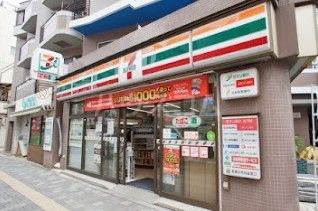 コンビニ　セブン-イレブン 新宿西早稲田３丁目店（コンビニ）まで214m