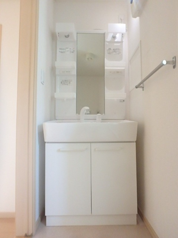 洗面設備　図面と現状に相違がある場合には現状を優先