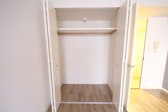 収納　※別号室の写真です