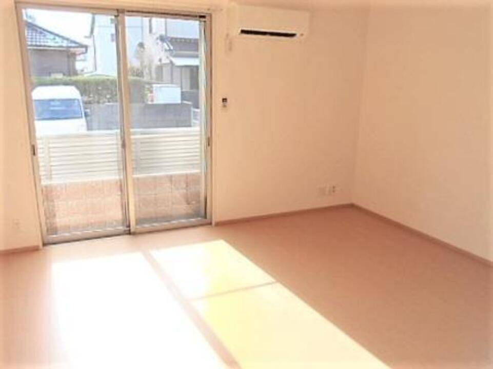 居室・リビング　リビング