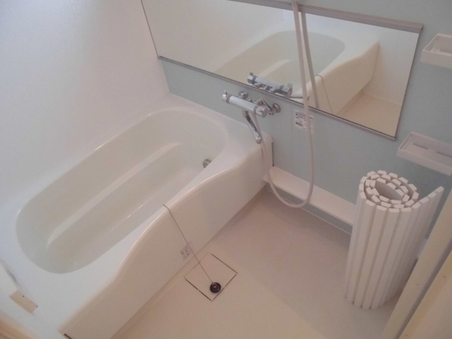 バス・シャワールーム　浴室