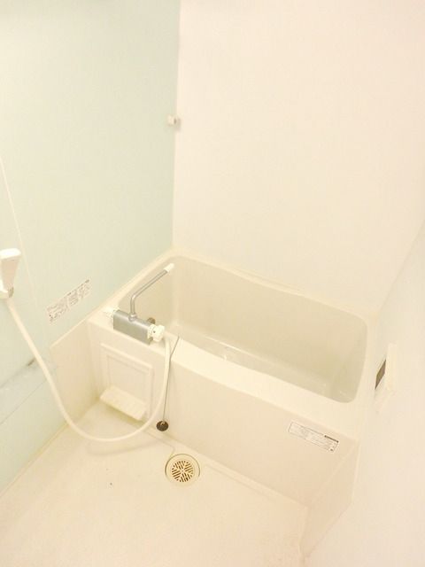 バス・シャワールーム　★追焚機能・浴室乾燥機完備★