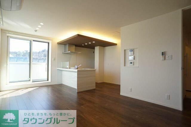 居室・リビング　★お部屋探しは株式会社タウンハウジング東京まで★