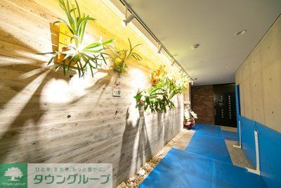 エントランス　部屋探しは株式会社　タウンハウジング　までお気軽にお問合せ…