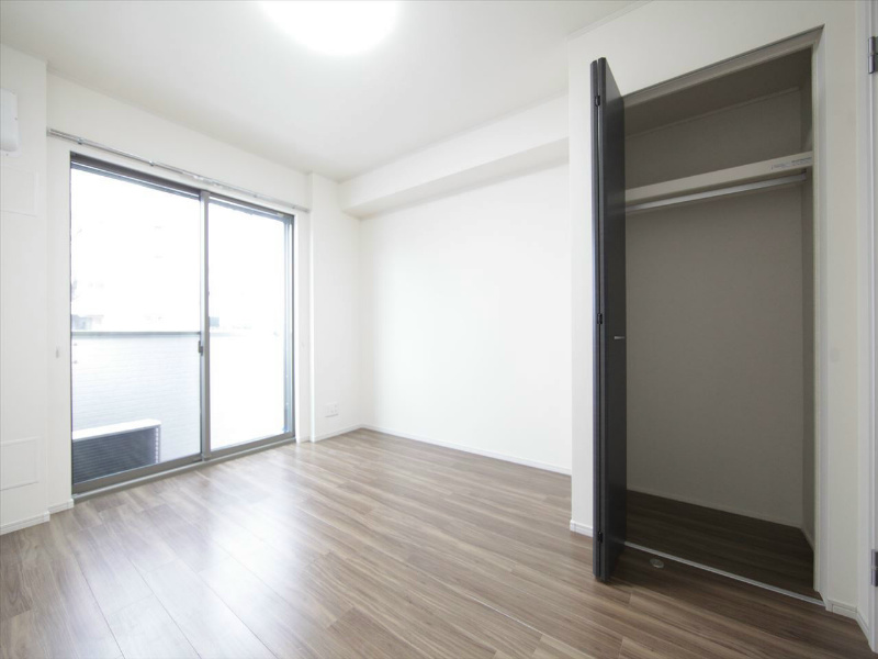 その他部屋・スペース　洋室6.7帖　クローゼット付　エアコン完備　バルコニー