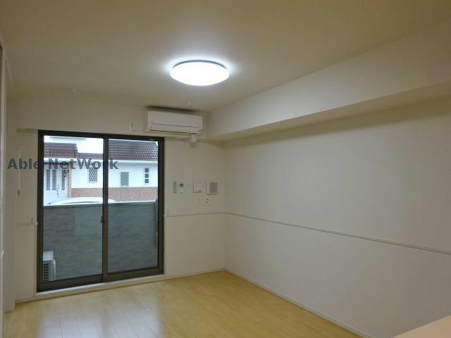 居室・リビング　同型モデル