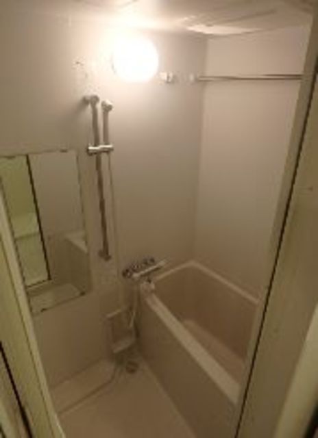 バス・シャワールーム　★諸条件の相談、ご案内は中央林間店まで★
