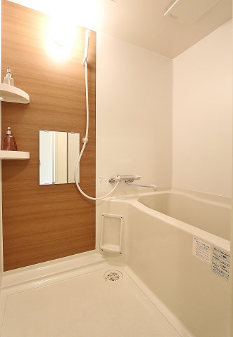 バス・シャワールーム　日々の疲れを癒せるバスルームです