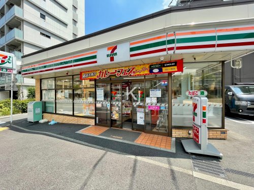 コンビニ　セブンイレブン 横浜中央2丁目店（コンビニ）まで216m