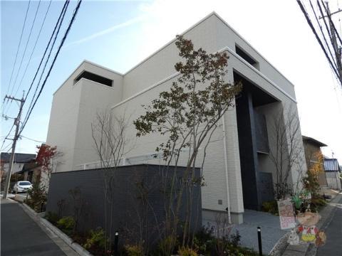 建物外観　外観写真（昼）