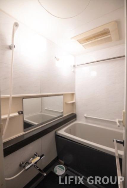 バス・シャワールーム　風呂