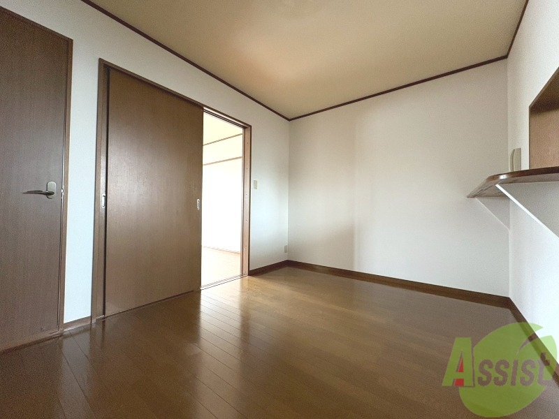 居室・リビング　９帖のダイニングキッチンです。お部屋を広く使えます。