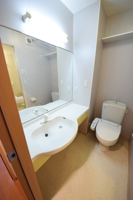 洗面設備　☆おおきな洗面台で身支度もたのしい☆