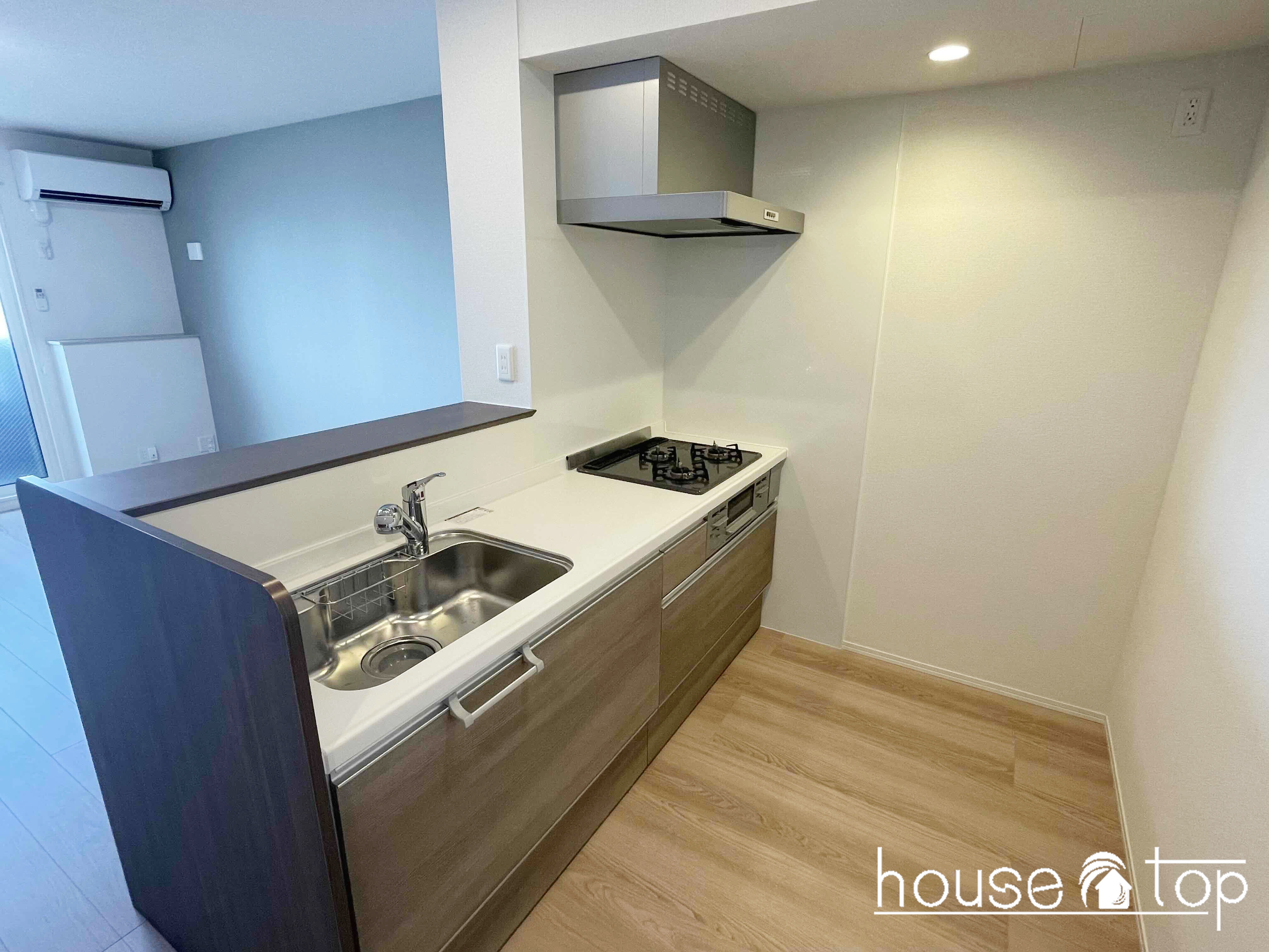 キッチン　3口ガスコンロ