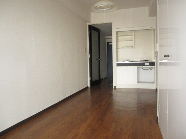 居室・リビング　コスモポリタン90