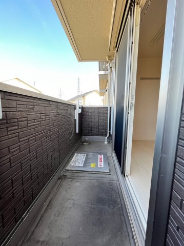 バルコニー　同物件、別号室の参考写真です。