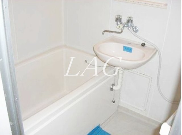 バス・シャワールーム　お風呂です。