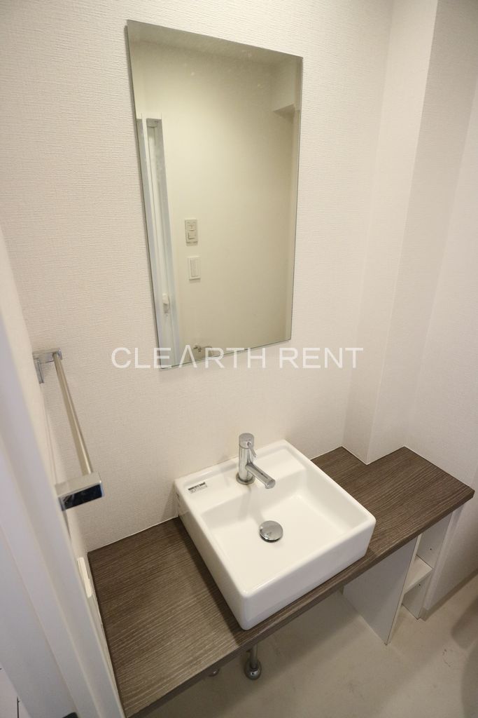 洗面設備　同タイプ別住戸写真となります。現況と異なる場合がございます。