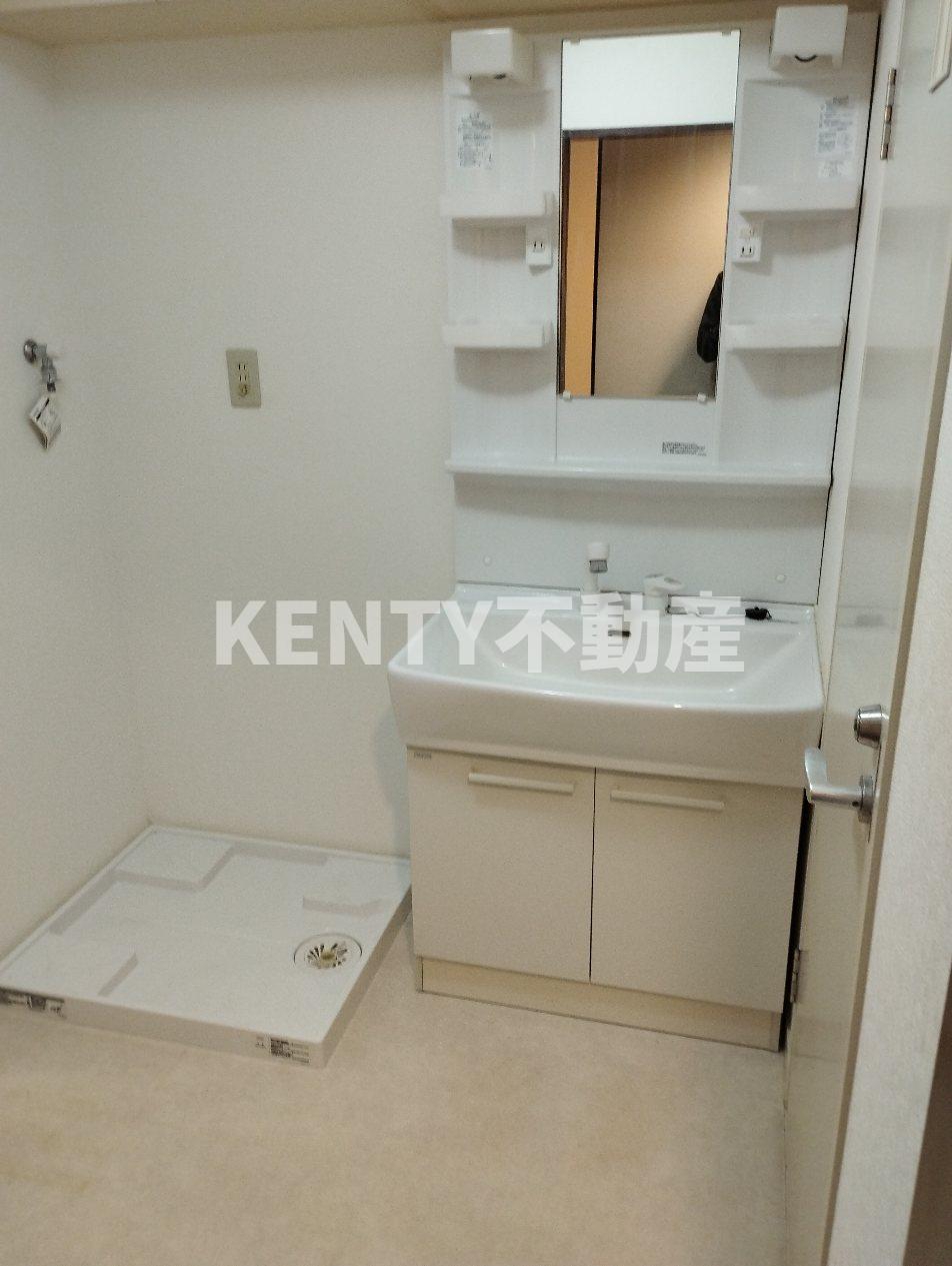 洗面設備　朝の身支度には欠かせない独立洗面化粧台