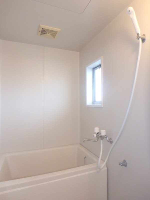 バス・シャワールーム　図面と現状に相違がある場合には現状を優先