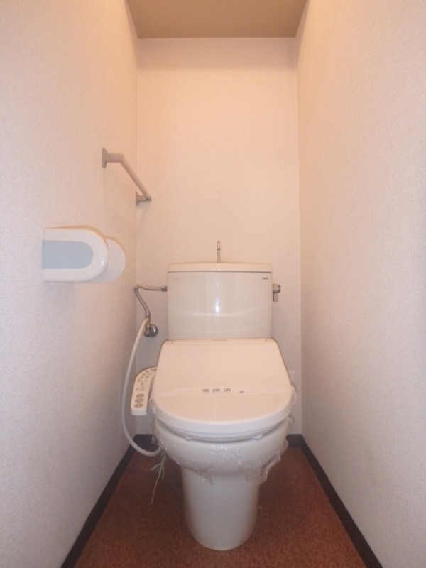 トイレ　図面と現状に相違がある場合には現状を優先