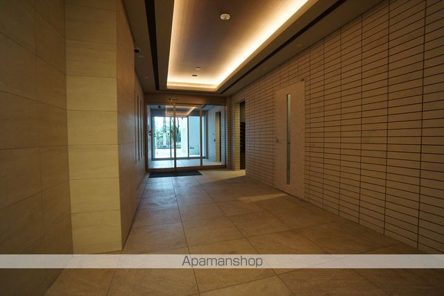 ロビー　ロビー