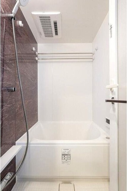 バス・シャワールーム　バス・トイレ別です