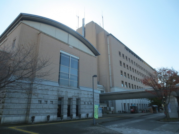 役所　綾瀬市役所（役所）まで1300m