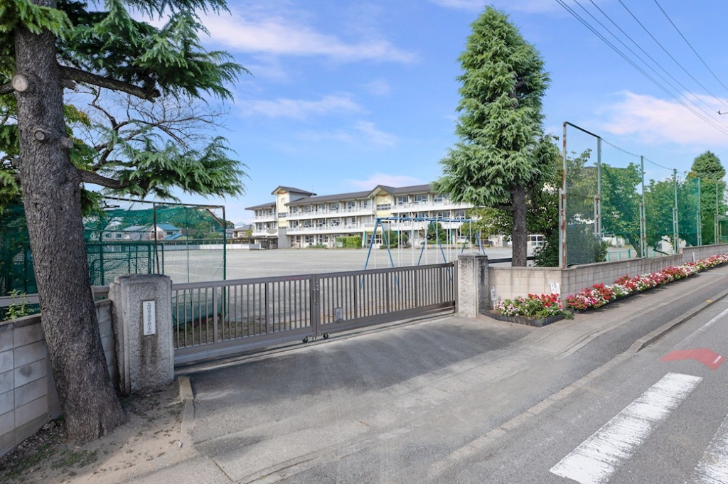小学校　高崎市立倉賀野小学校（小学校）まで443m