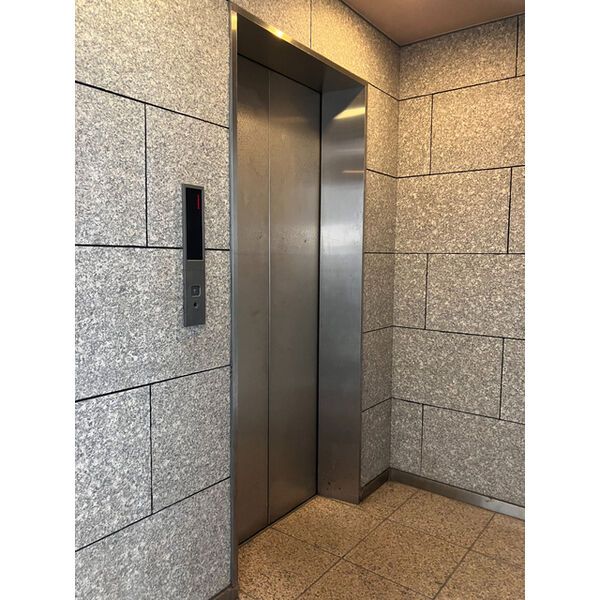 アーバンシェルA館の外観写真