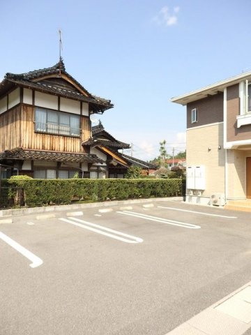 駐車場　駐車場があります