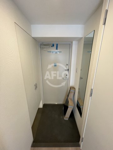 玄関　セレニテ福島プリエ　玄関
