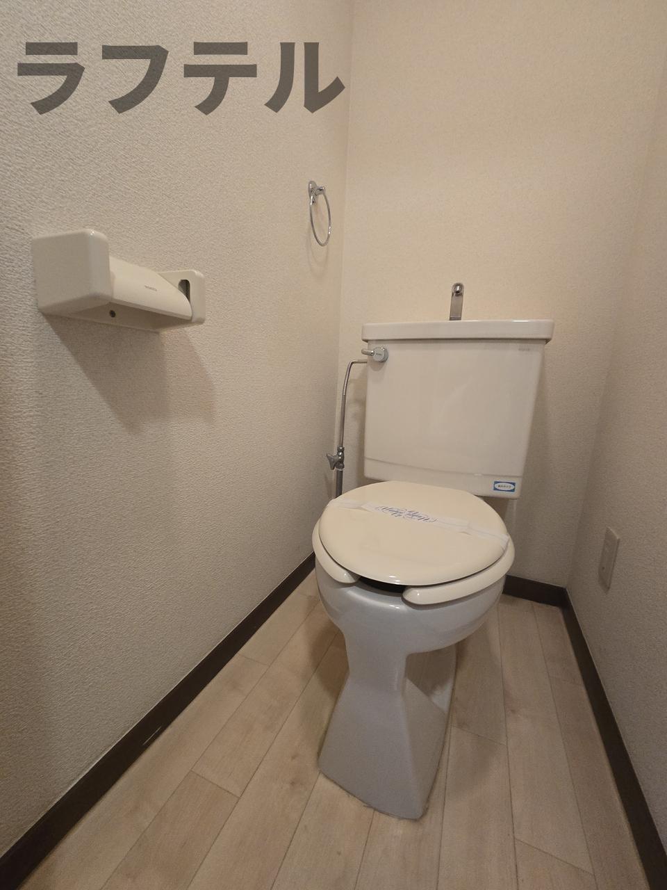 トイレ　別部屋イメージ写真