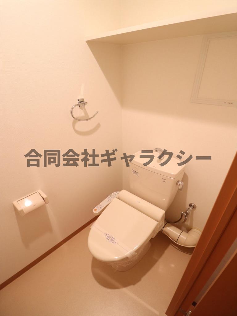トイレ　シャワー付きトイレ