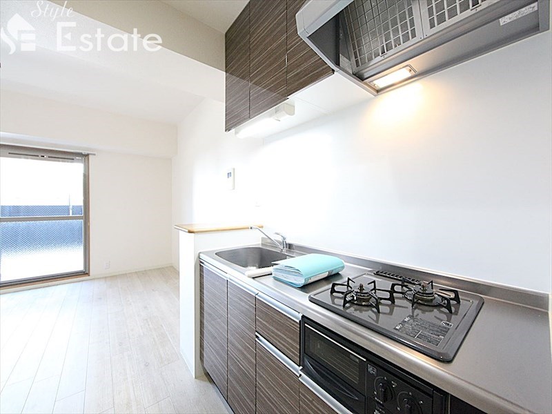 地下鉄桜通線 高岳駅 徒歩12分 8階建 築10年のキッチン写真