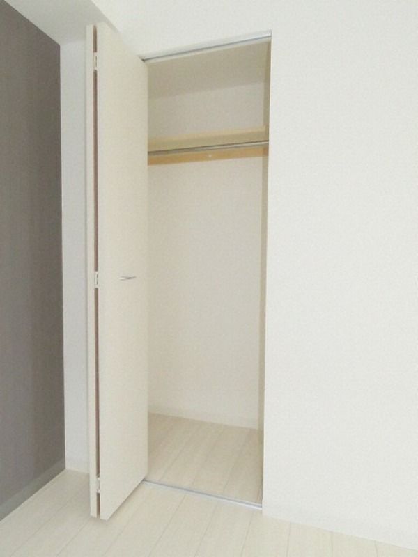 収納　退去予定の為同間取り反転タイプの別階お部屋写真です♪