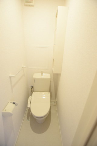 イーストメゾンのトイレ写真