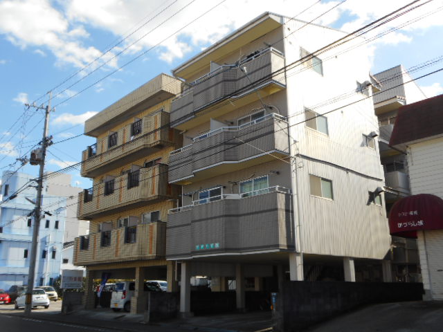 建物外観　現況を優先します。（撮影時期：2017年12月）