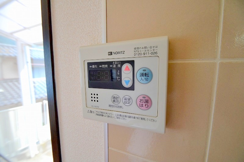 その他設備　給湯パネル