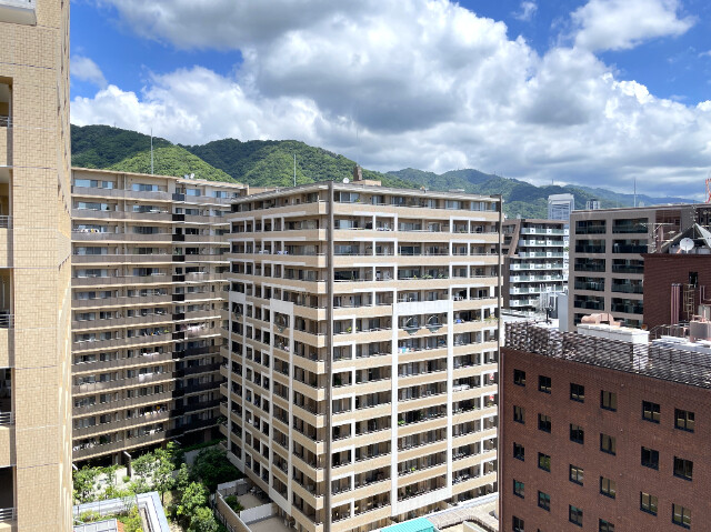 ハーティネストアロード中山手の外観写真