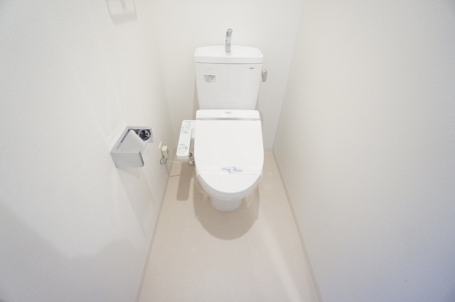 エールグラン吹田片山町のトイレ写真