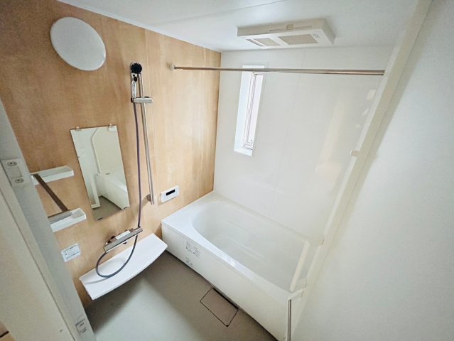 バス・シャワールーム　退去前のため同形の別部屋の写真です