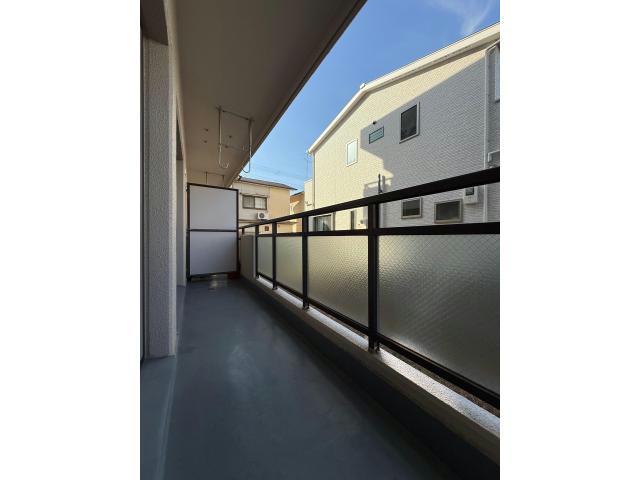 阪急京都線 富田駅 徒歩12分 3階建 築38年の内装写真