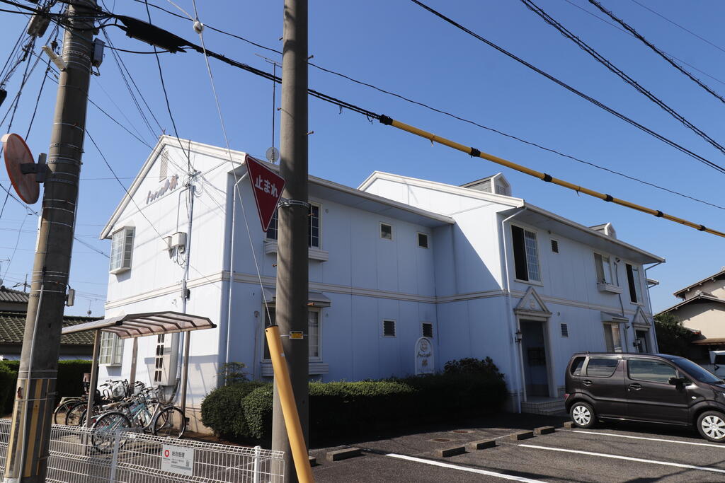 建物外観　老松にある3LDKの物件です♪