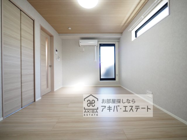 居室・リビング　同一仕様写真